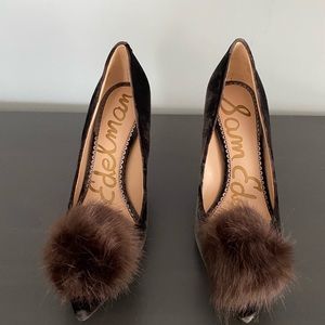 Sam Edelman - Pom Pom Pump - Like New!